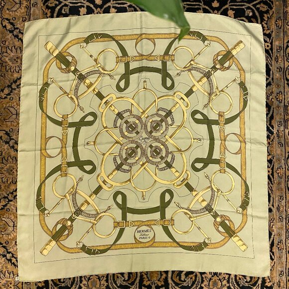 HERMÈS Vintage Silk Scarf Eperon d'Or - Picture 8 of 9